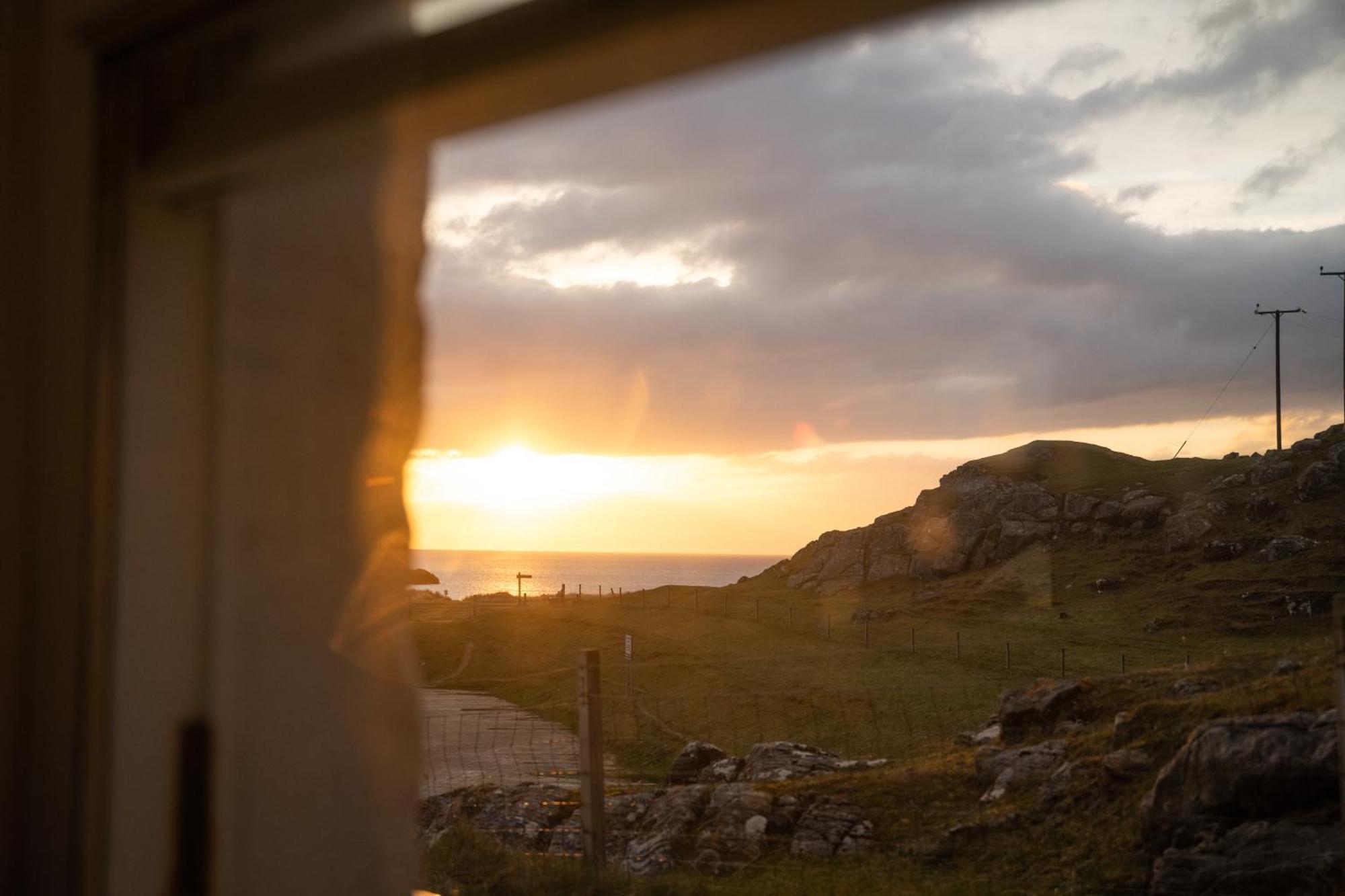 Achmelvich Beach Youth Hostel Exterior foto